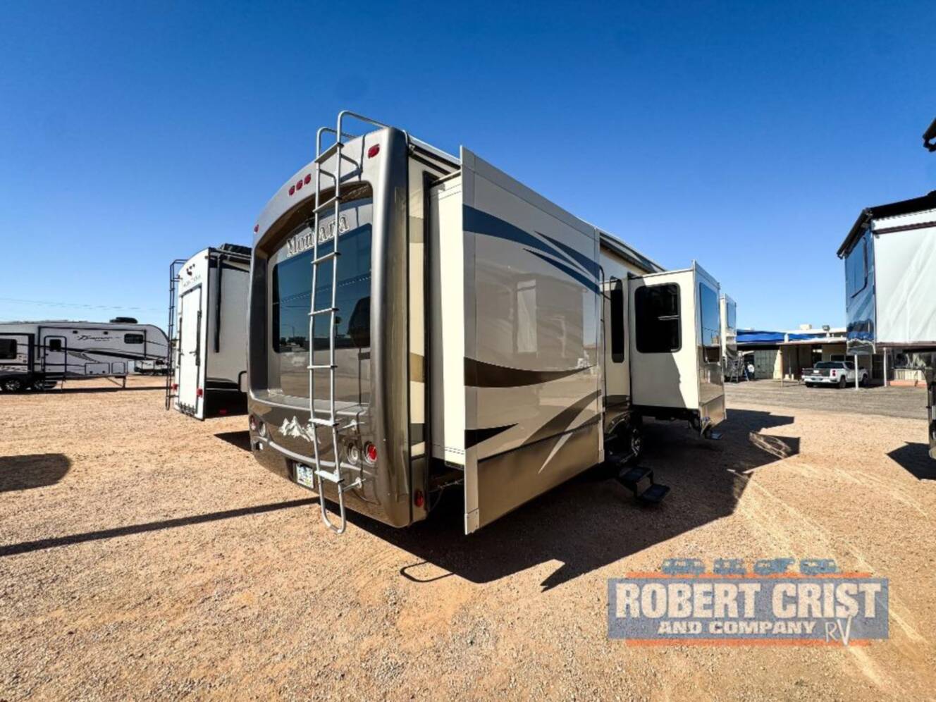 A photo of this 2015 Keystone Rv MONTANA LEGACY 3710FL