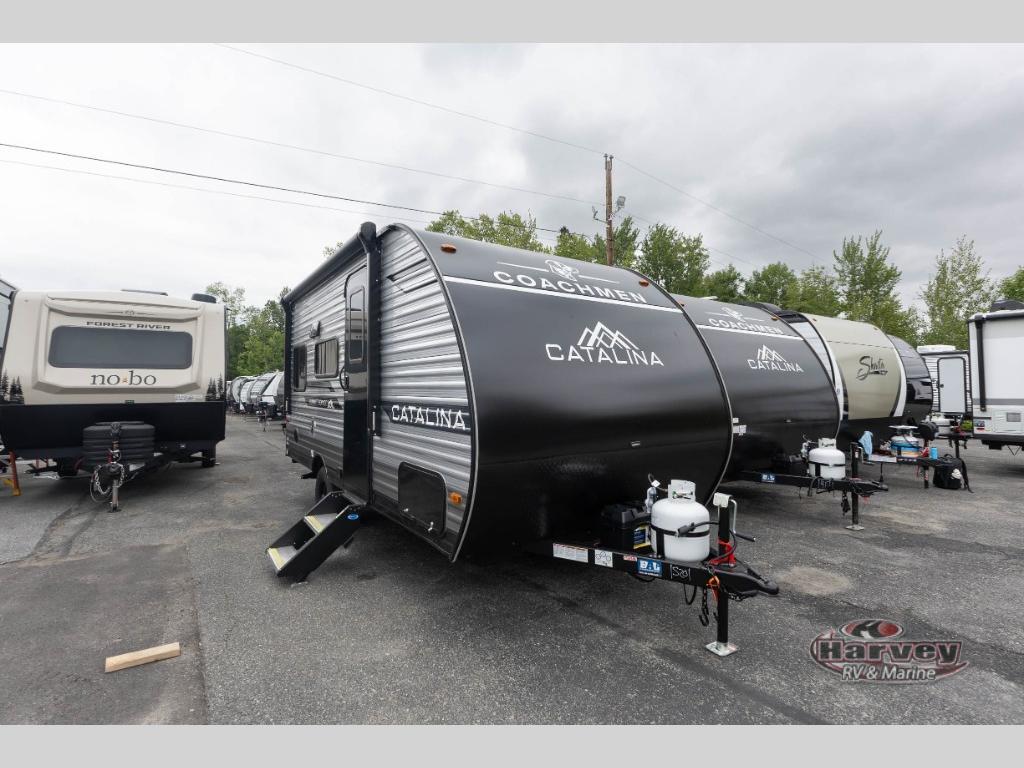 2027 Coachmen Rv Catalina Summit Series 7 154RDX 154RBX in bangor ME