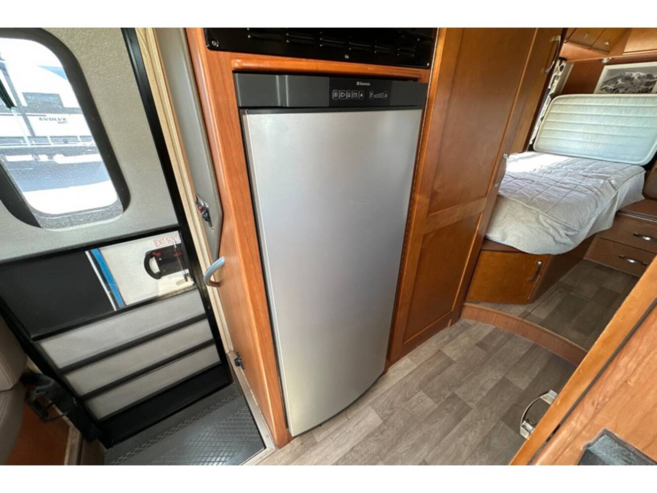 A photo of this 2014 Leisure Travel UNITY 24TB