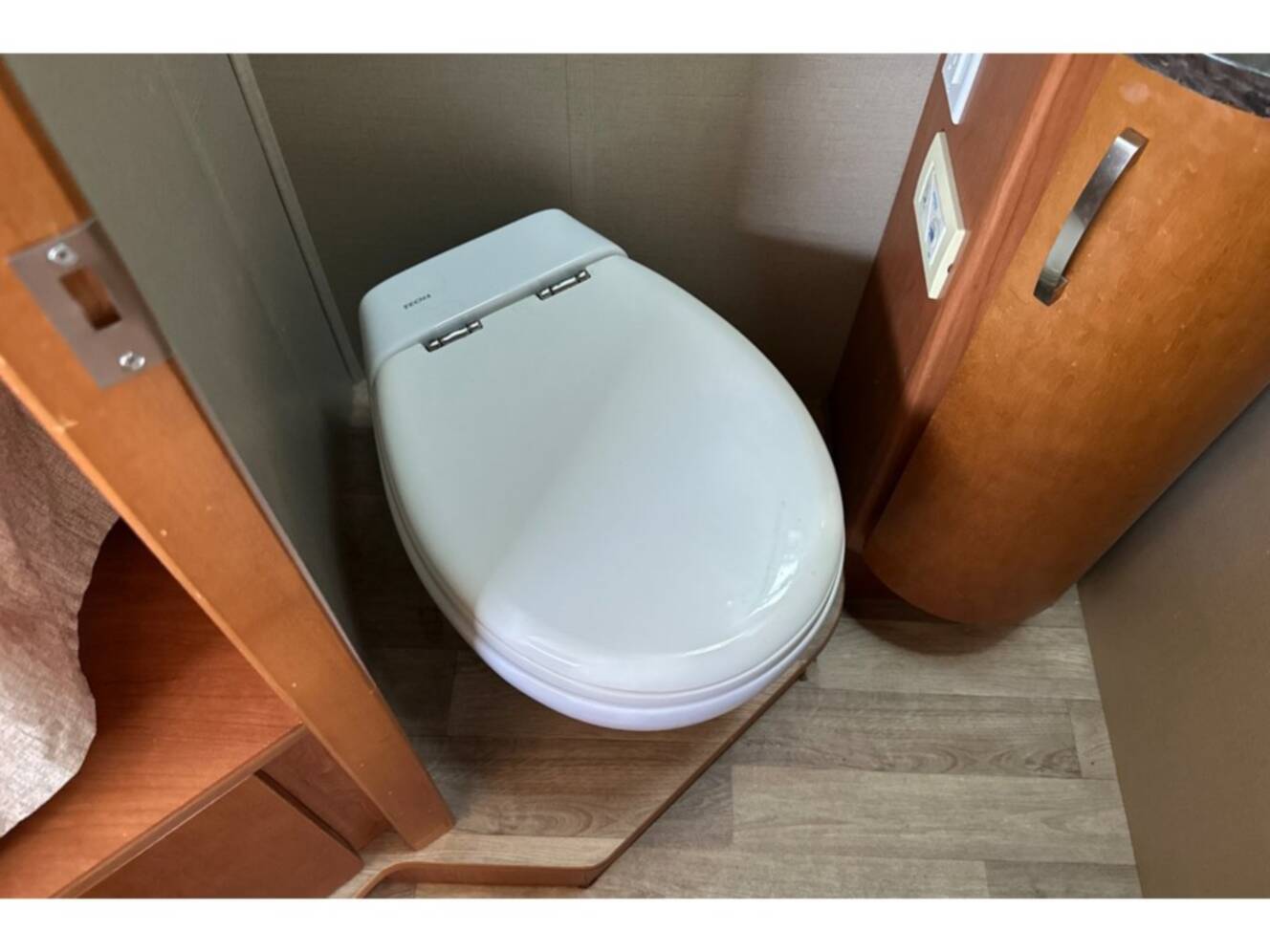 A photo of this 2014 Leisure Travel UNITY 24TB
