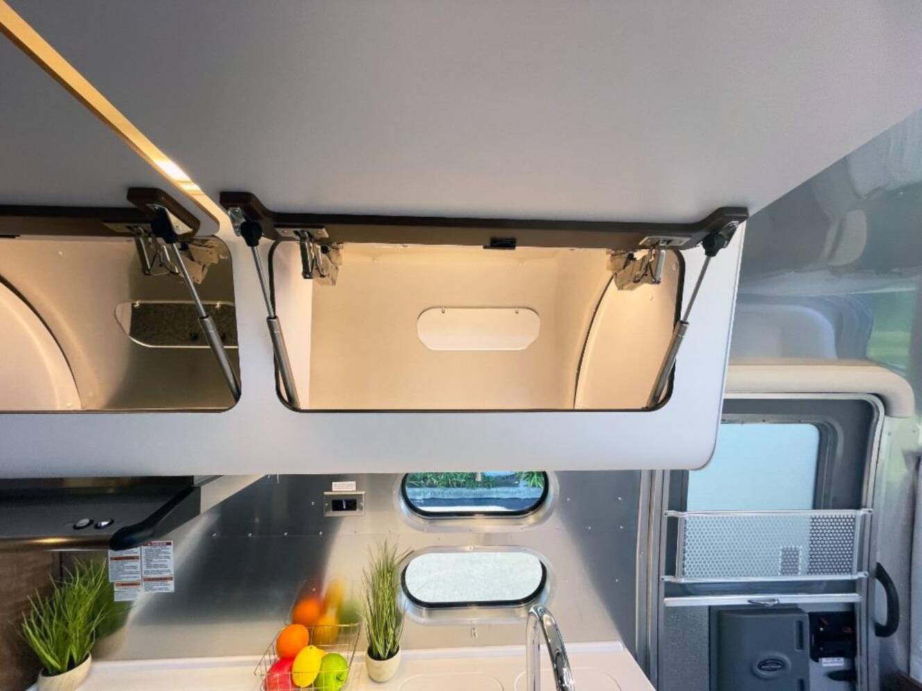 A photo of this 2026 Airstream Globetrotter 25FB