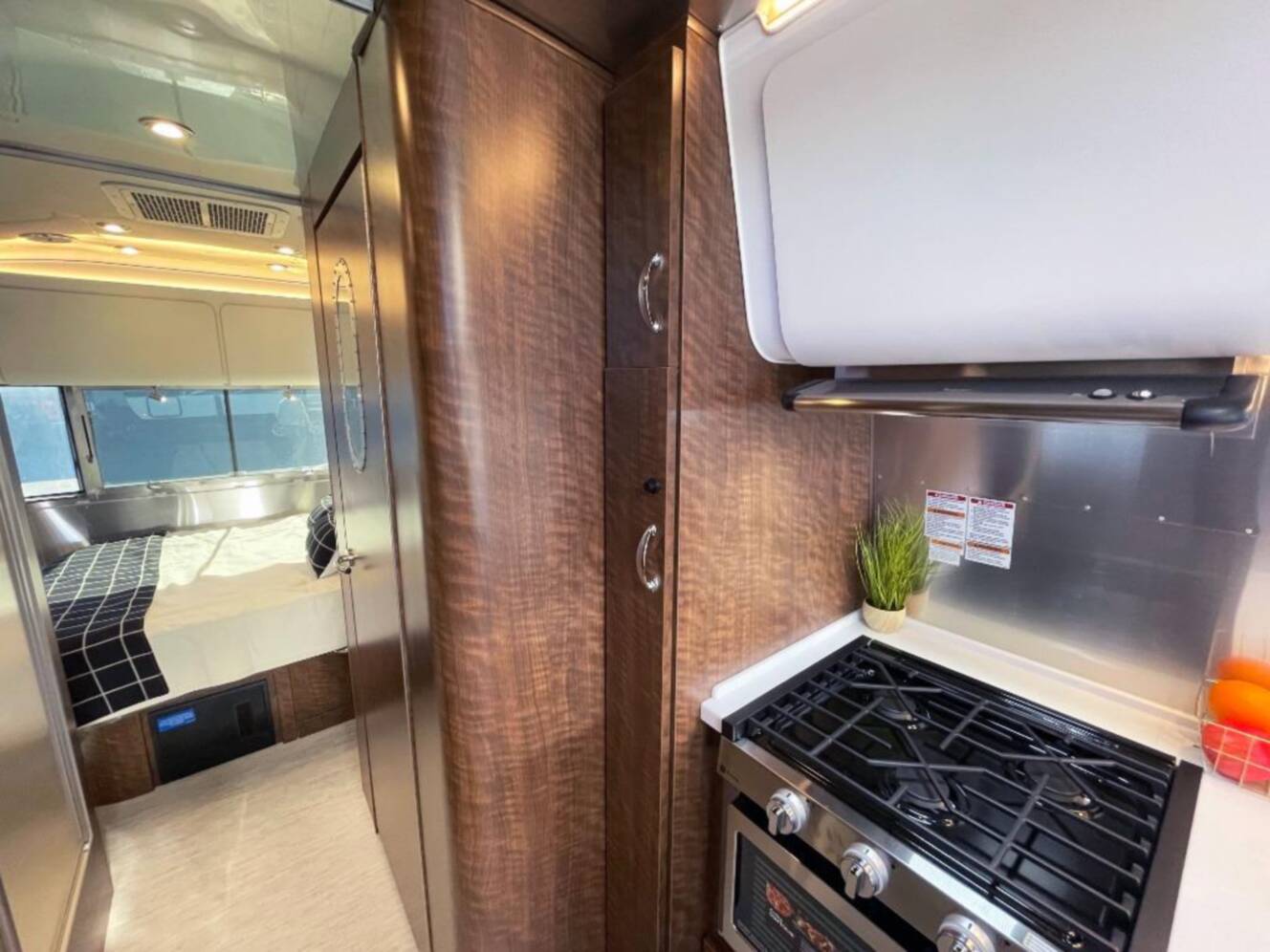 A photo of this 2026 Airstream Globetrotter 25FB
