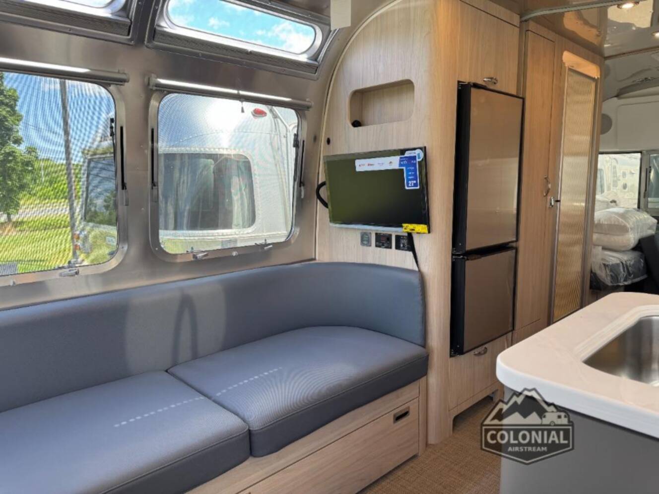 A photo of this 2026 Airstream Globetrotter 25FBT Twin