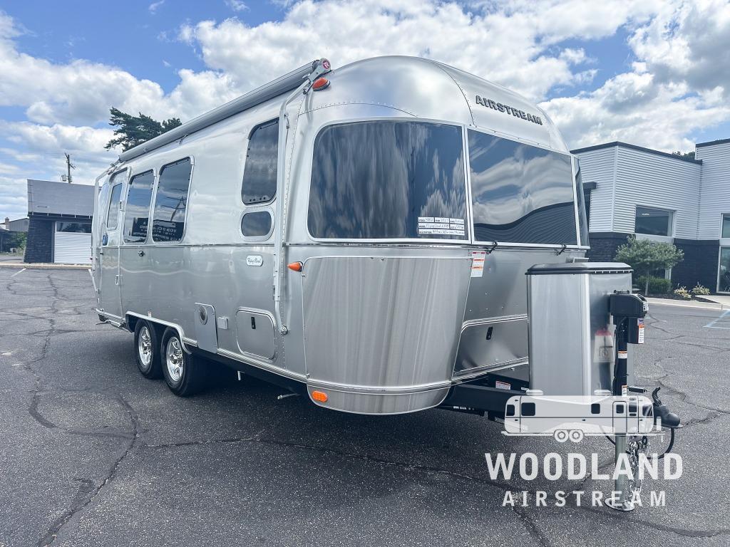 2027 Airstream Flying Cloud 23FB Twin in grand rapids MI