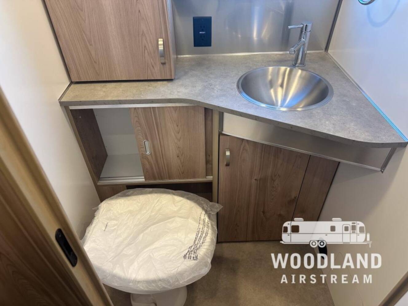 A photo of this 2027 Airstream Flying Cloud 25FB