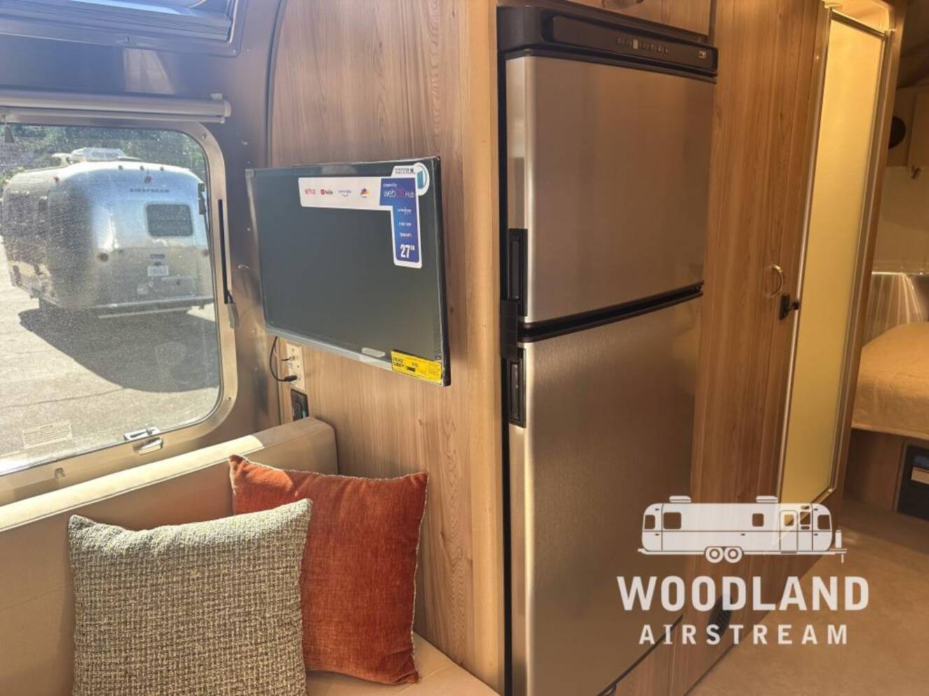 A photo of this 2027 Airstream Flying Cloud 25FB