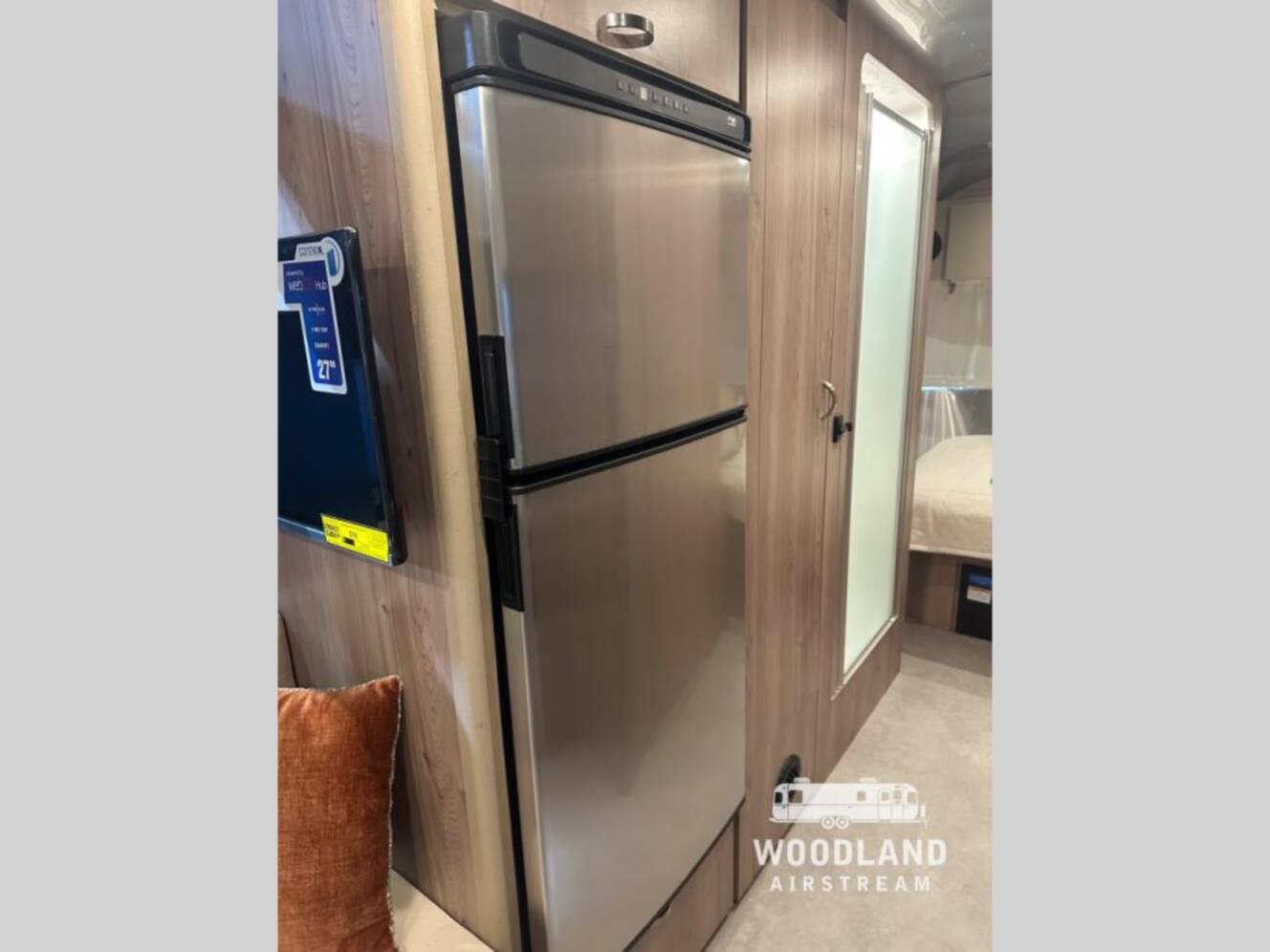 A photo of this 2027 Airstream Flying Cloud 25FB