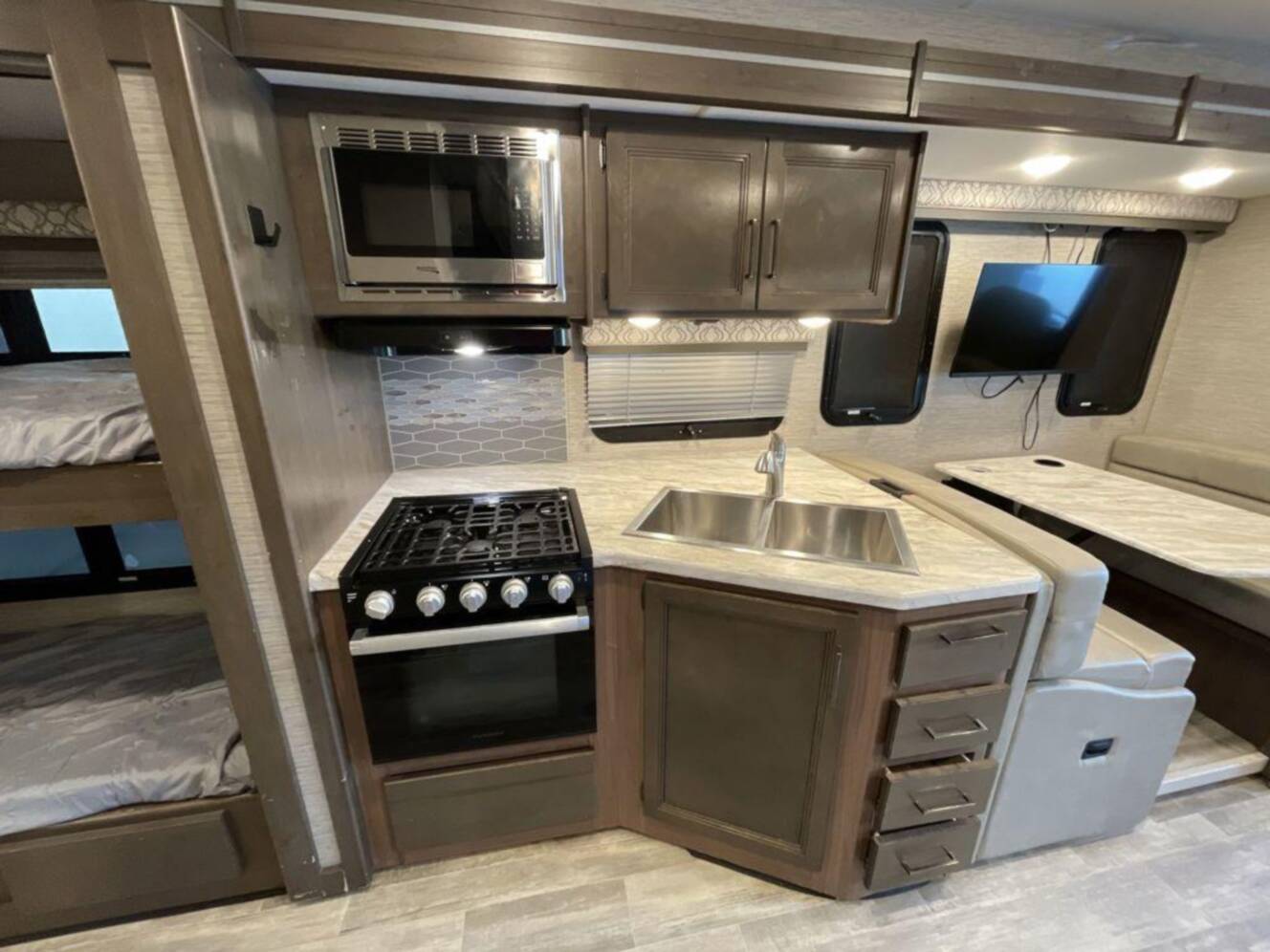 A photo of this 2022 Thor Motor Coach Freedom Traveler A32