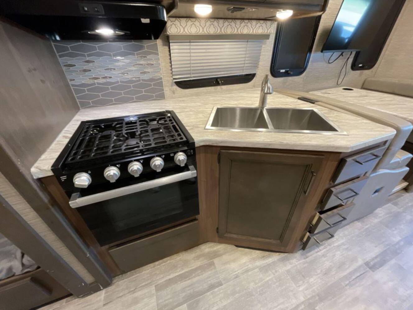 A photo of this 2022 Thor Motor Coach Freedom Traveler A32