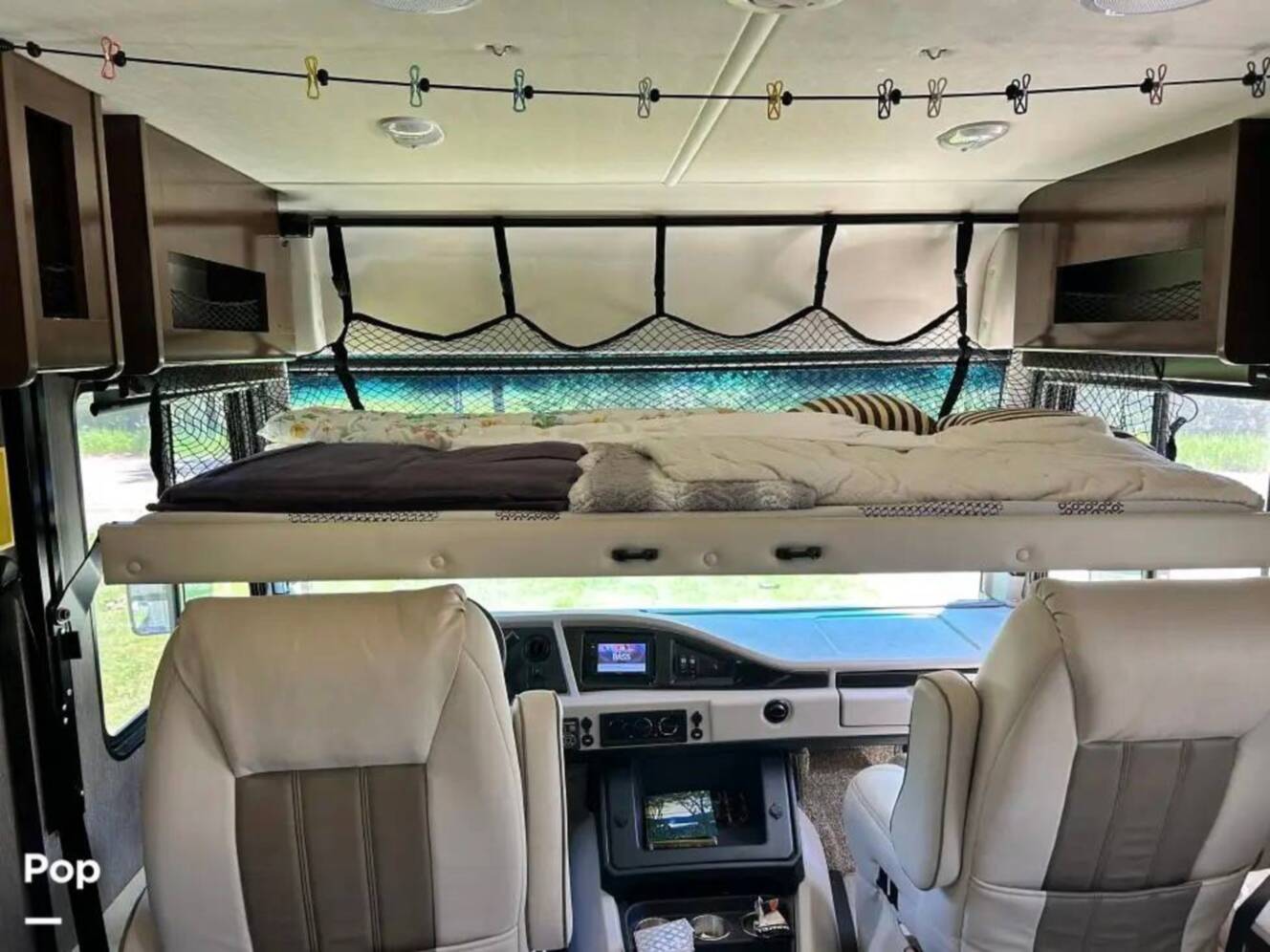 A photo of this 2021 Fleetwood Flair 29M