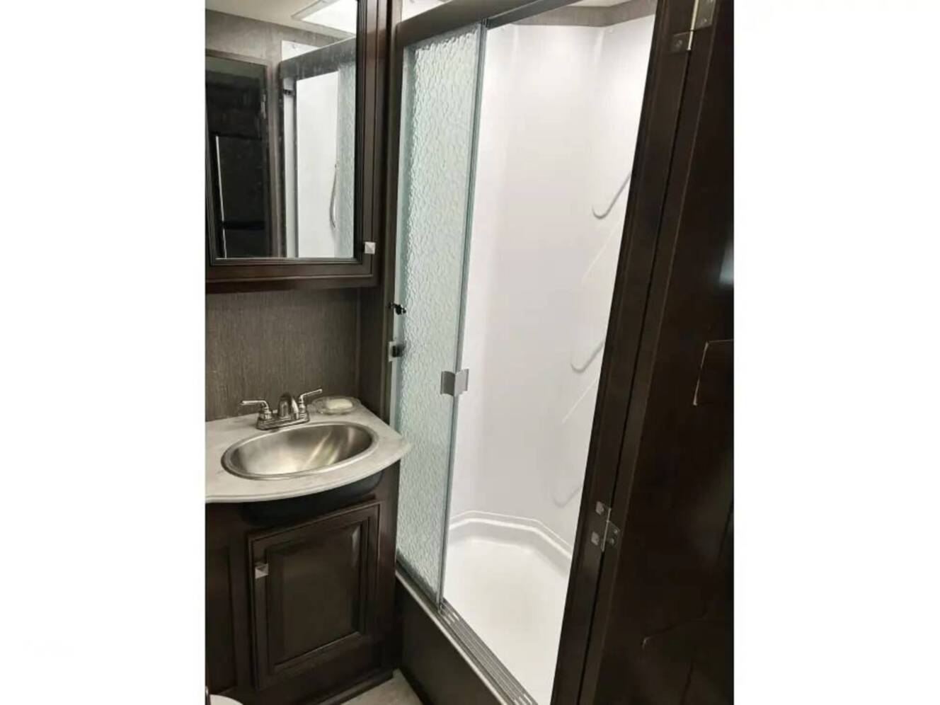 A photo of this 2021 Fleetwood Flair 29M