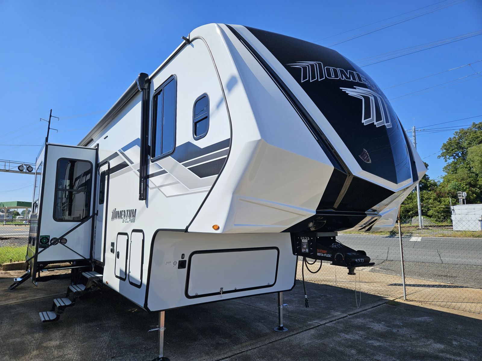 2026 Grand Design Momentum G-Class 320G Fifth Wheel Toy Hauler RV