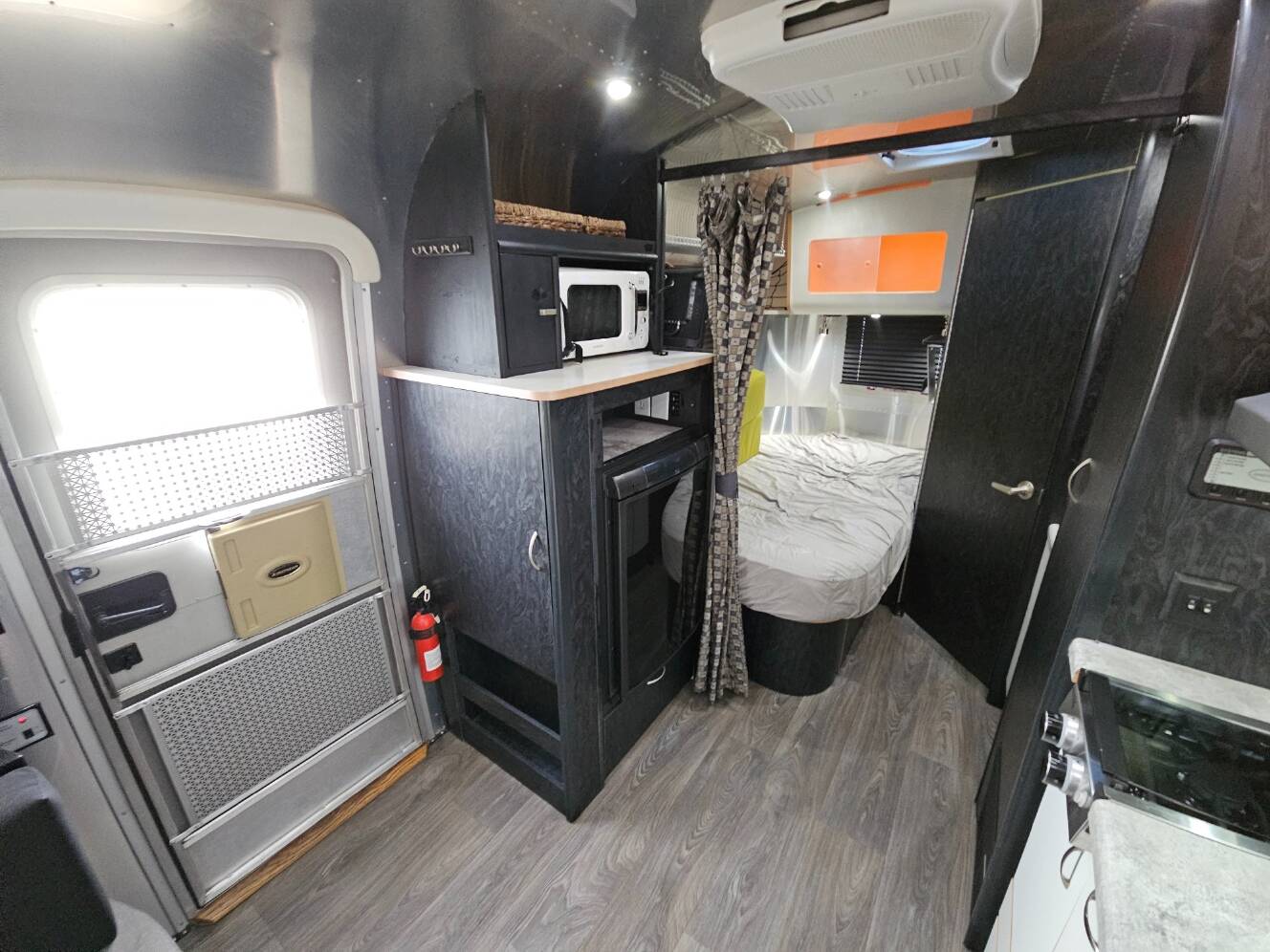A photo of this 2004 Airstream International Bambi CCD 19CCD