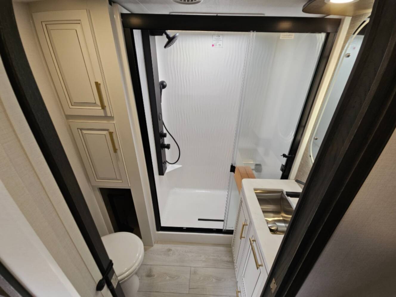 A photo of this 2026 Keystone Rv Montana 3532SP