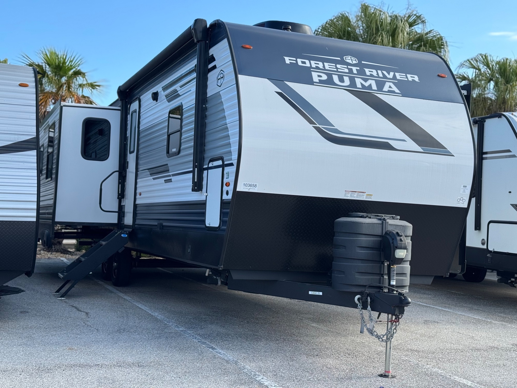 2025 Forest River PUMA 31RLQS in nokomis FL