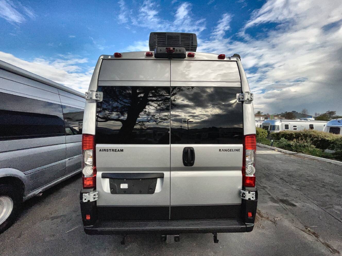 A photo of this 2026 Airstream Rangeline Rangeline