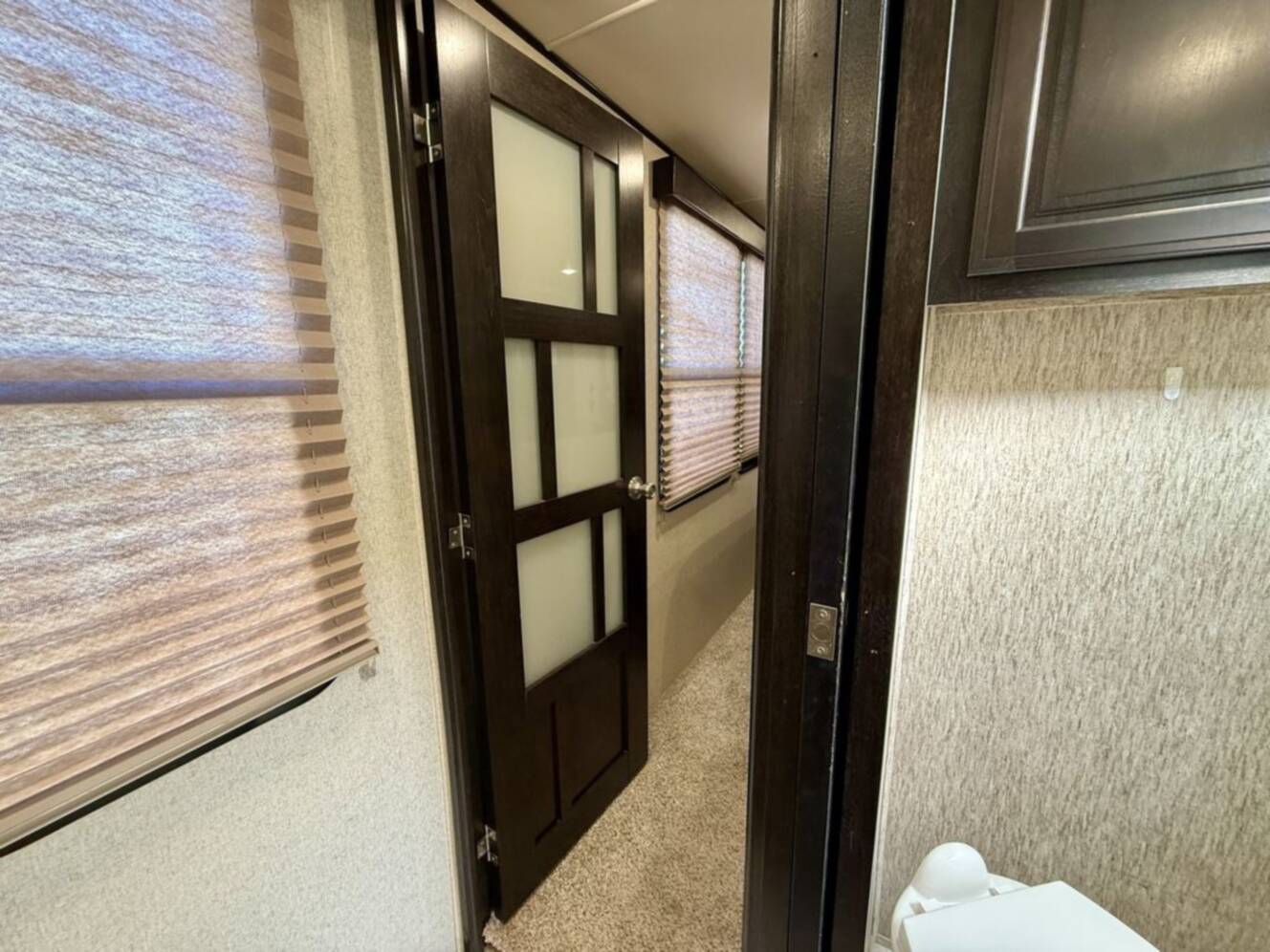 A photo of this 2016 Grand Design Momentum 376TH