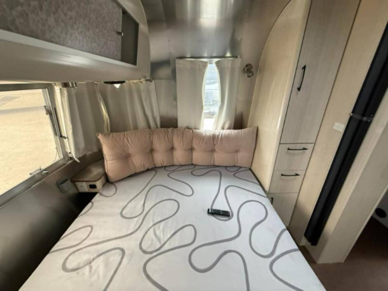 A photo of this 2018 Airstream International Serenity 25FB Twin