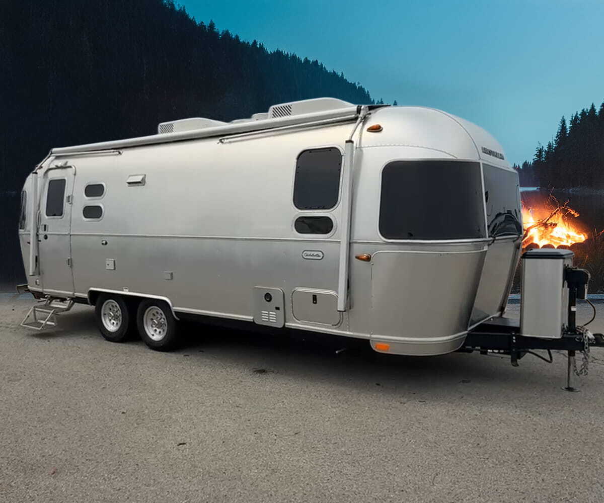 2023 Airstream Globetrotter 25FB Queen in columbus OH