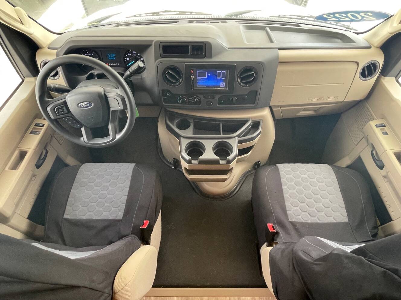 A photo of this 2022 Thor FREEDOM ELITE 24HE