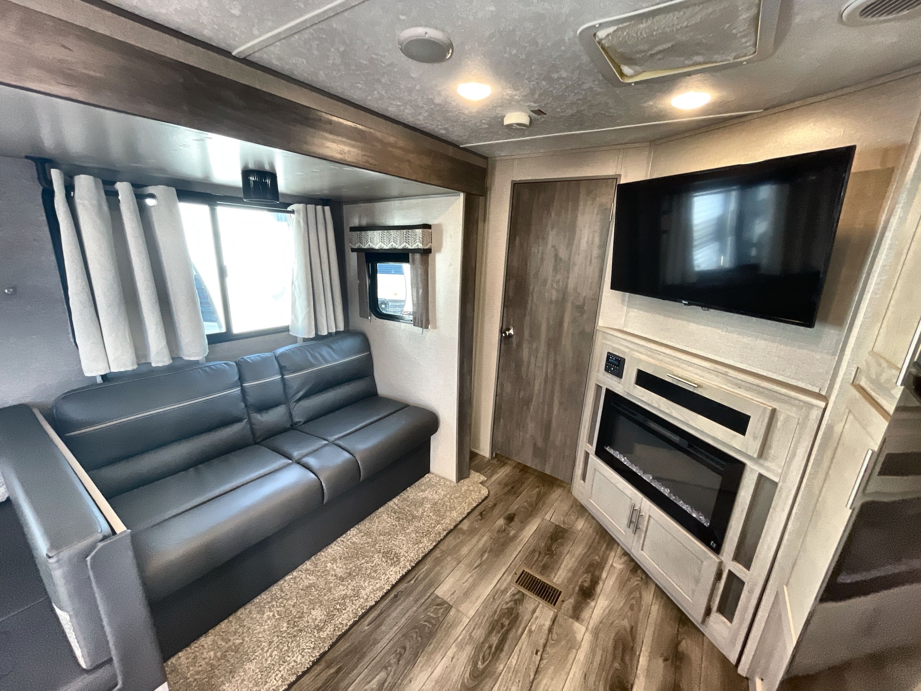 View more photos of this listing
