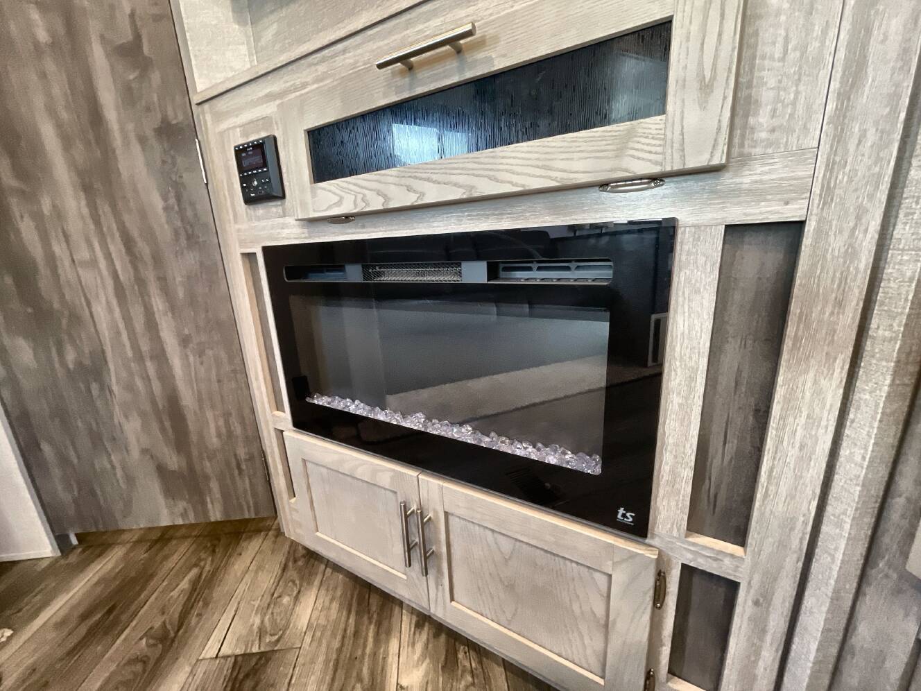 A photo of this 2022 Coachmen CATALINA LEGACY 263BHSCK