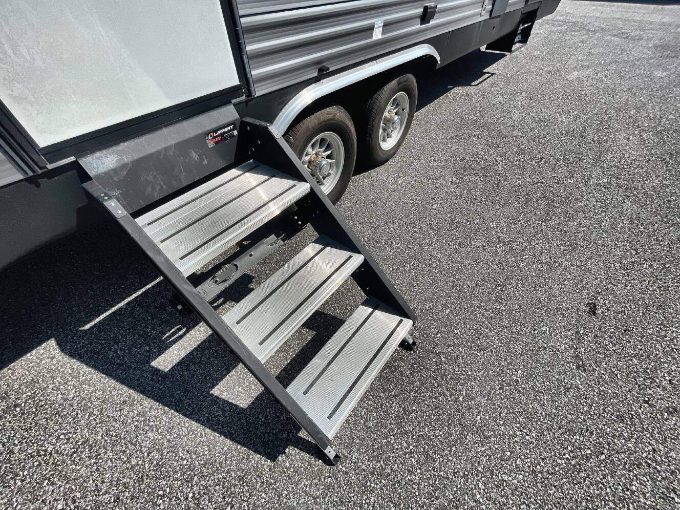 A photo of this 2022 Coachmen CATALINA LEGACY 263BHSCK