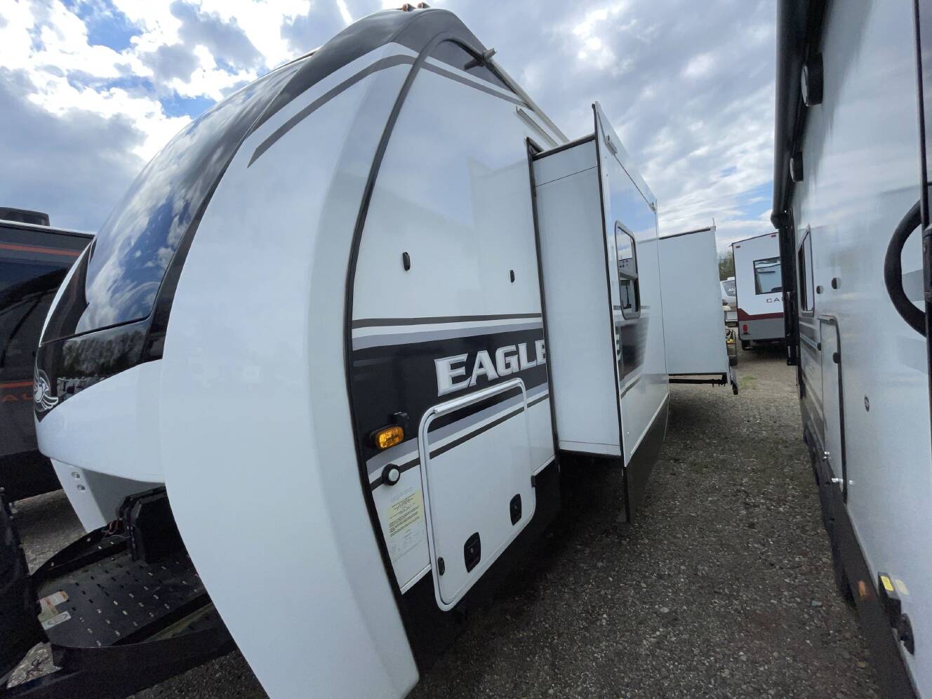 A photo of this 2024 Jayco EAGLE 295RUCD
