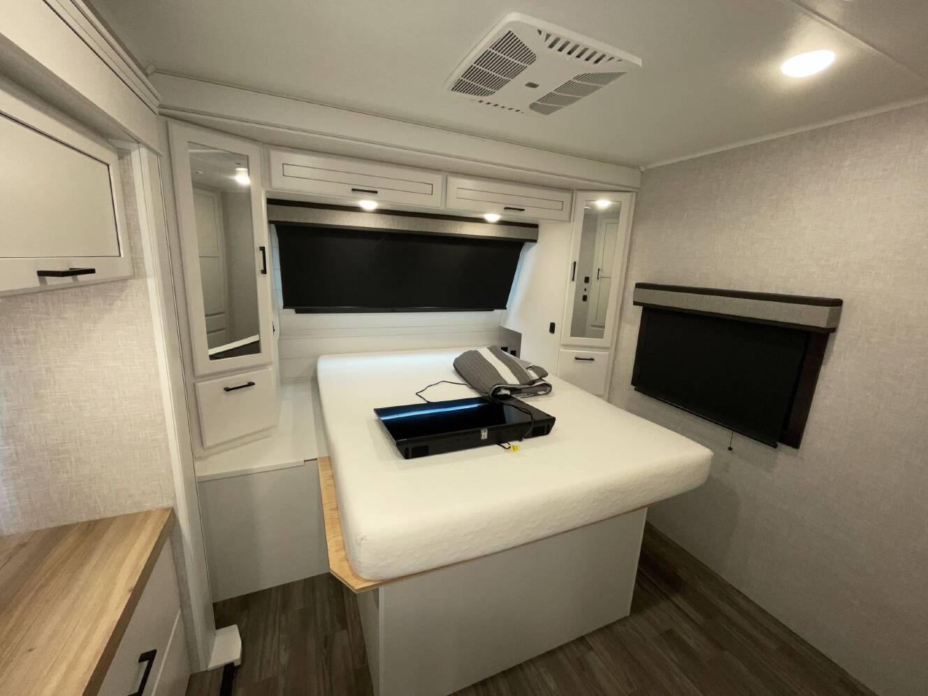 A photo of this 2024 Jayco EAGLE 295RUCD