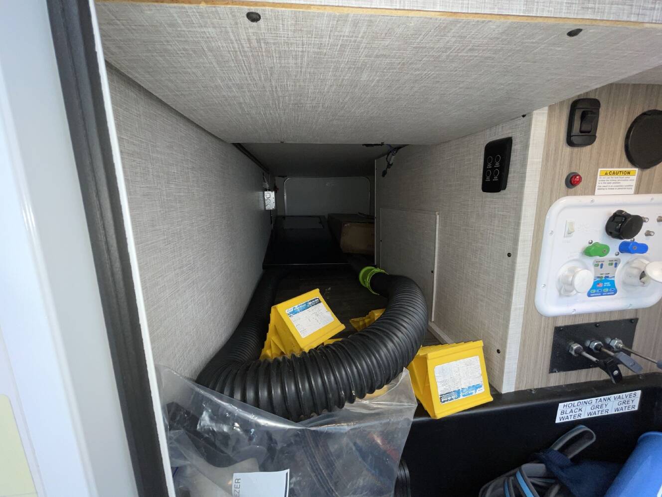 A photo of this 2024 Jayco EAGLE 295RUCD