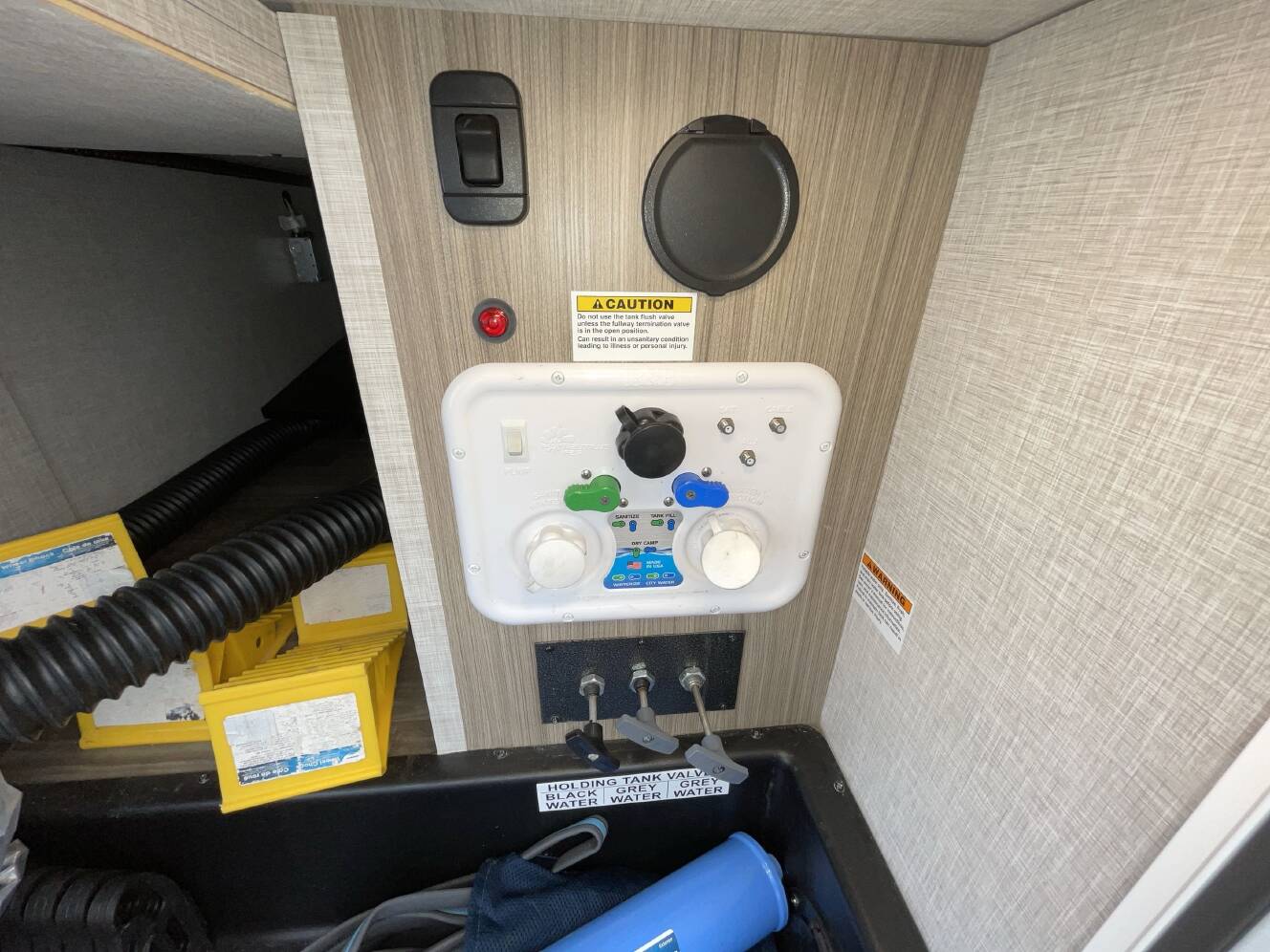 A photo of this 2024 Jayco EAGLE 295RUCD