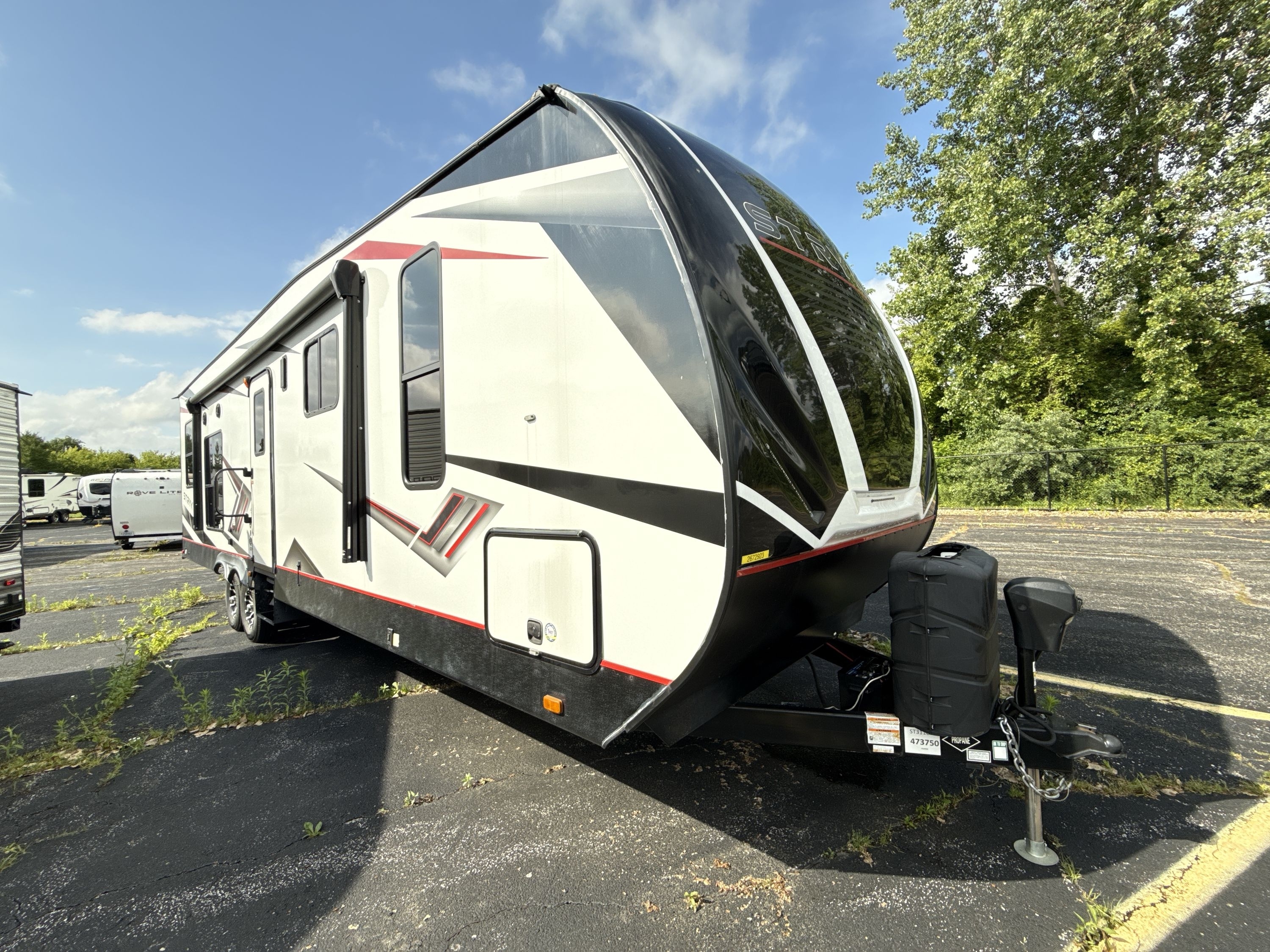 2021 Cruiser Rv STRYKER 3116 Travel Trailer Toy Hauler RV