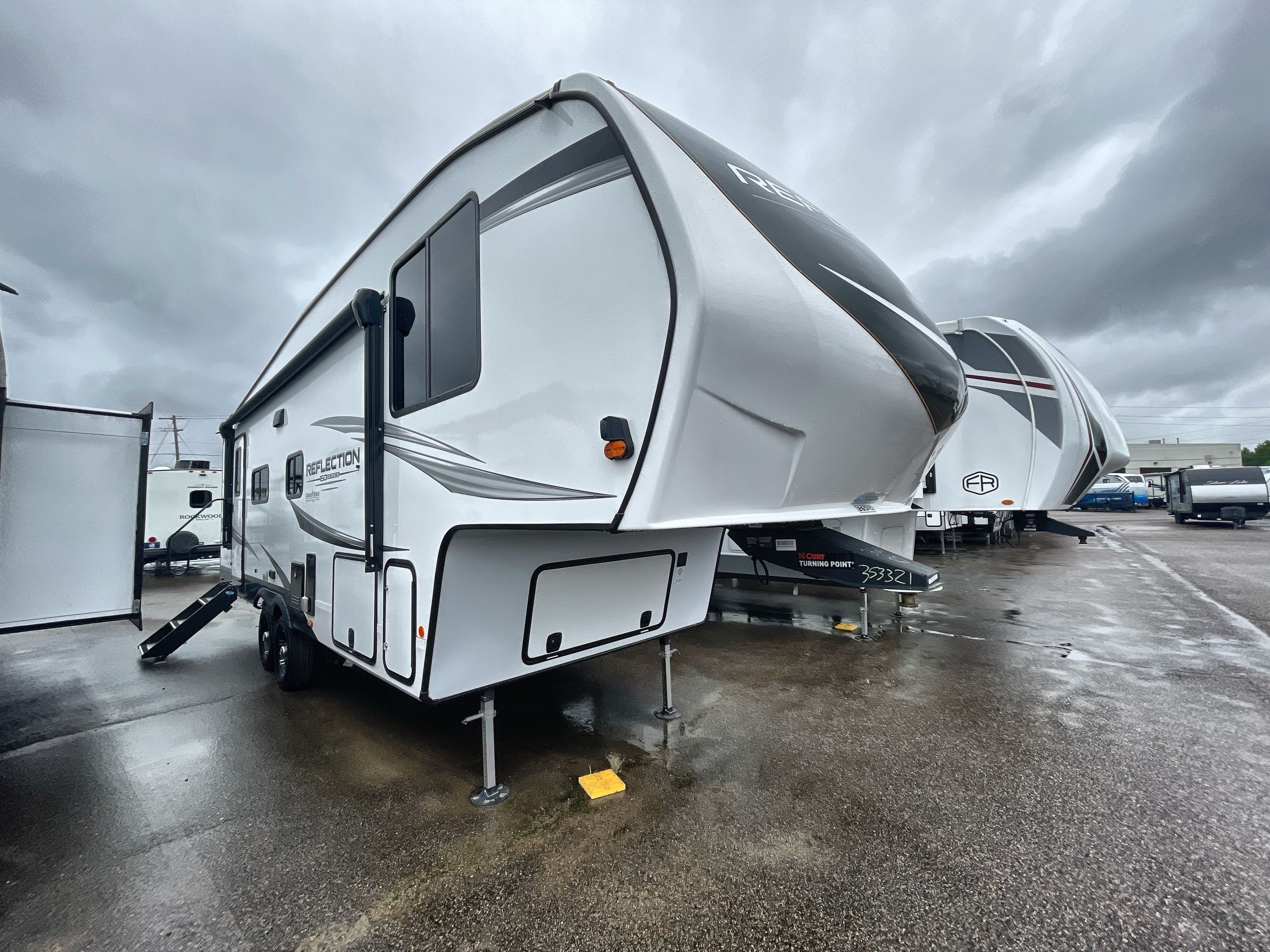 2025 Grand Design REFLECTION 150 SERIES 260RD RV