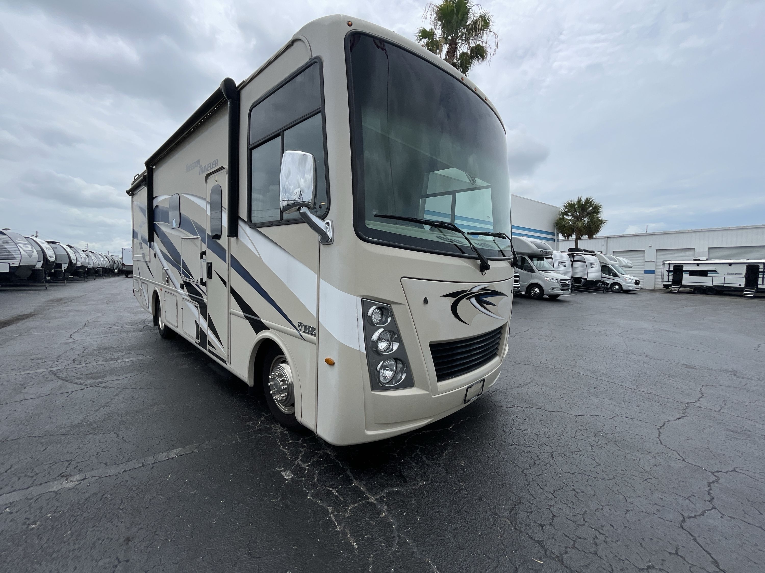 2021 Thor FREEDOM TRAVELER A27 in pinellas park FL