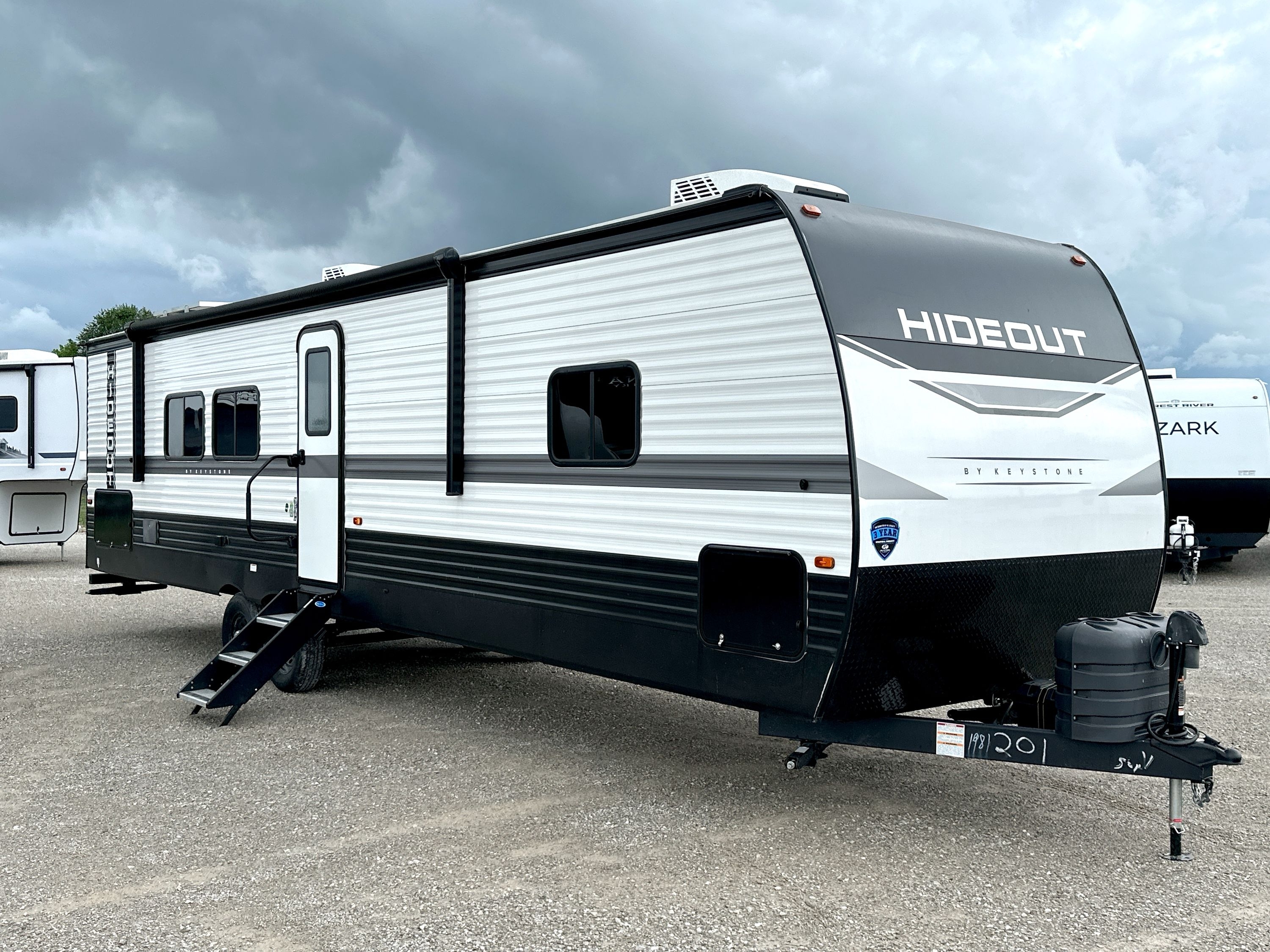 2025 Keystone HIDEOUT 32TQS RV