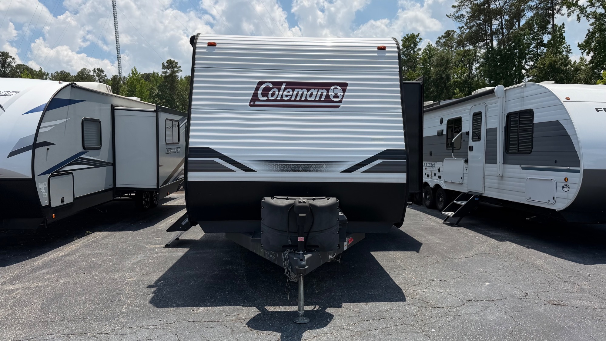 2022 Coleman COLEMAN LANTERN 300TQ Travel Trailer Toy Hauler RV