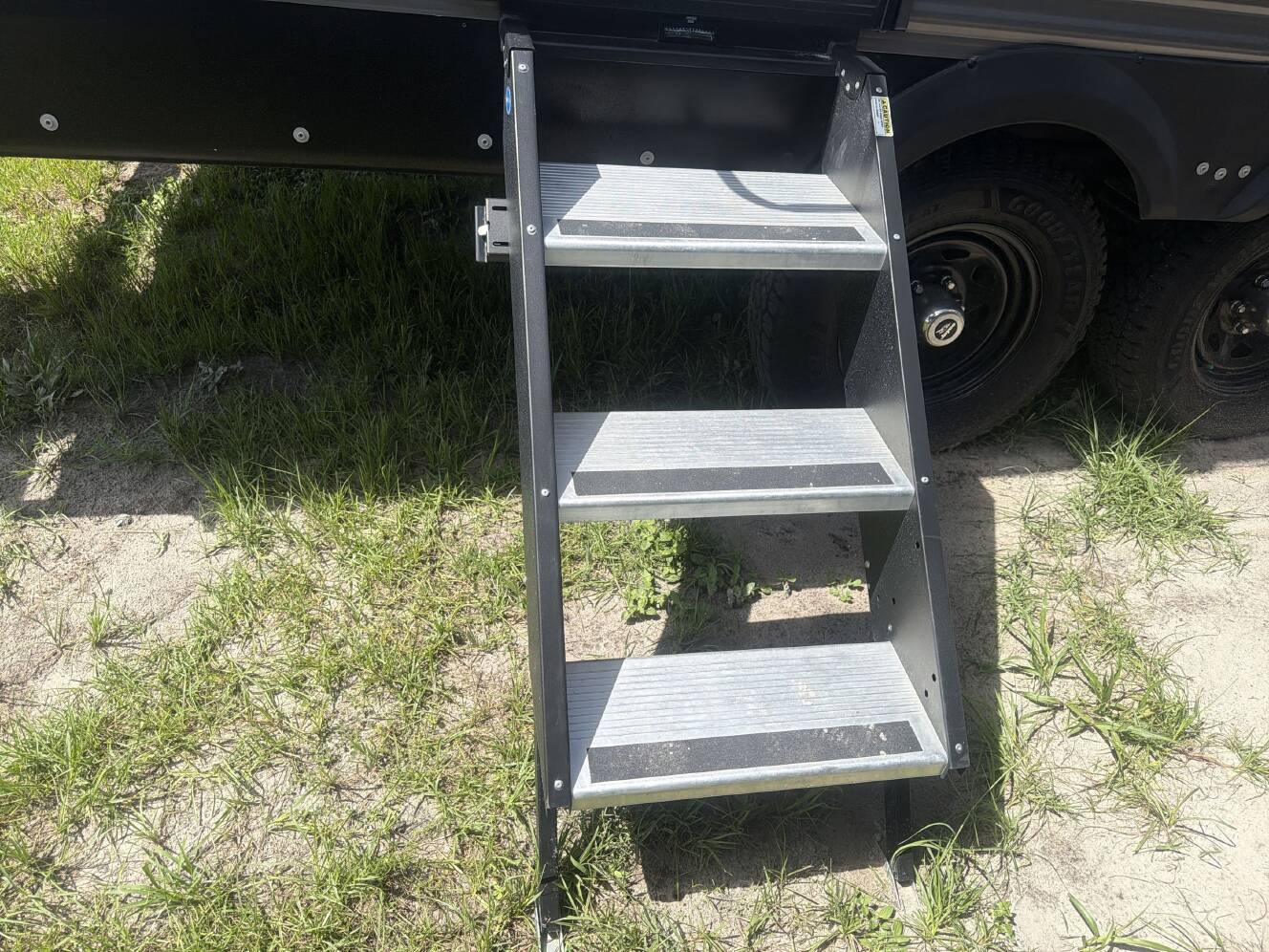 A photo of this 2022 Jayco JAY FLIGHT SLX BAJA 240RBSW