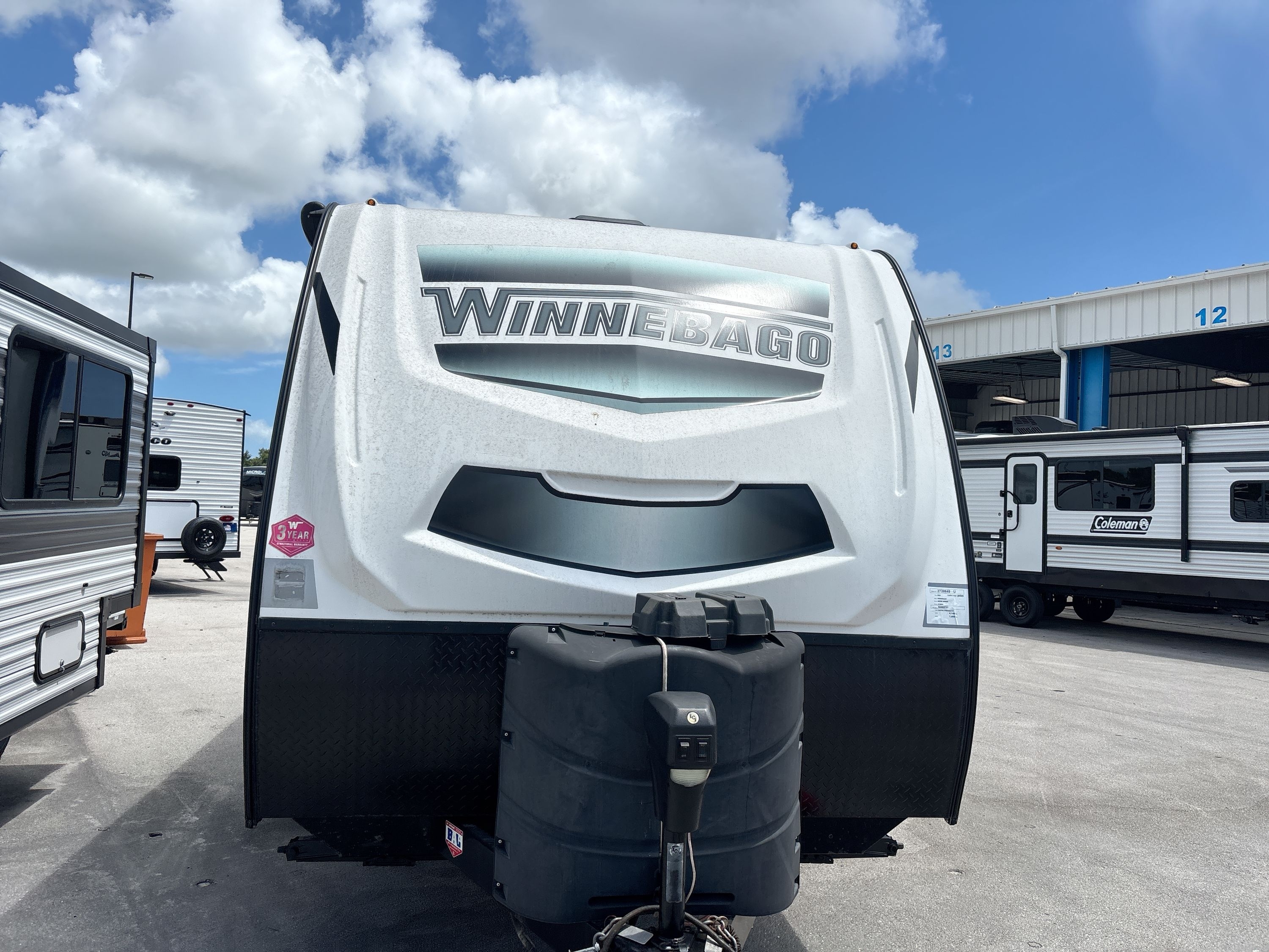 2021 Winnebago MICRO MINNIE 2108DS in fort pierce FL