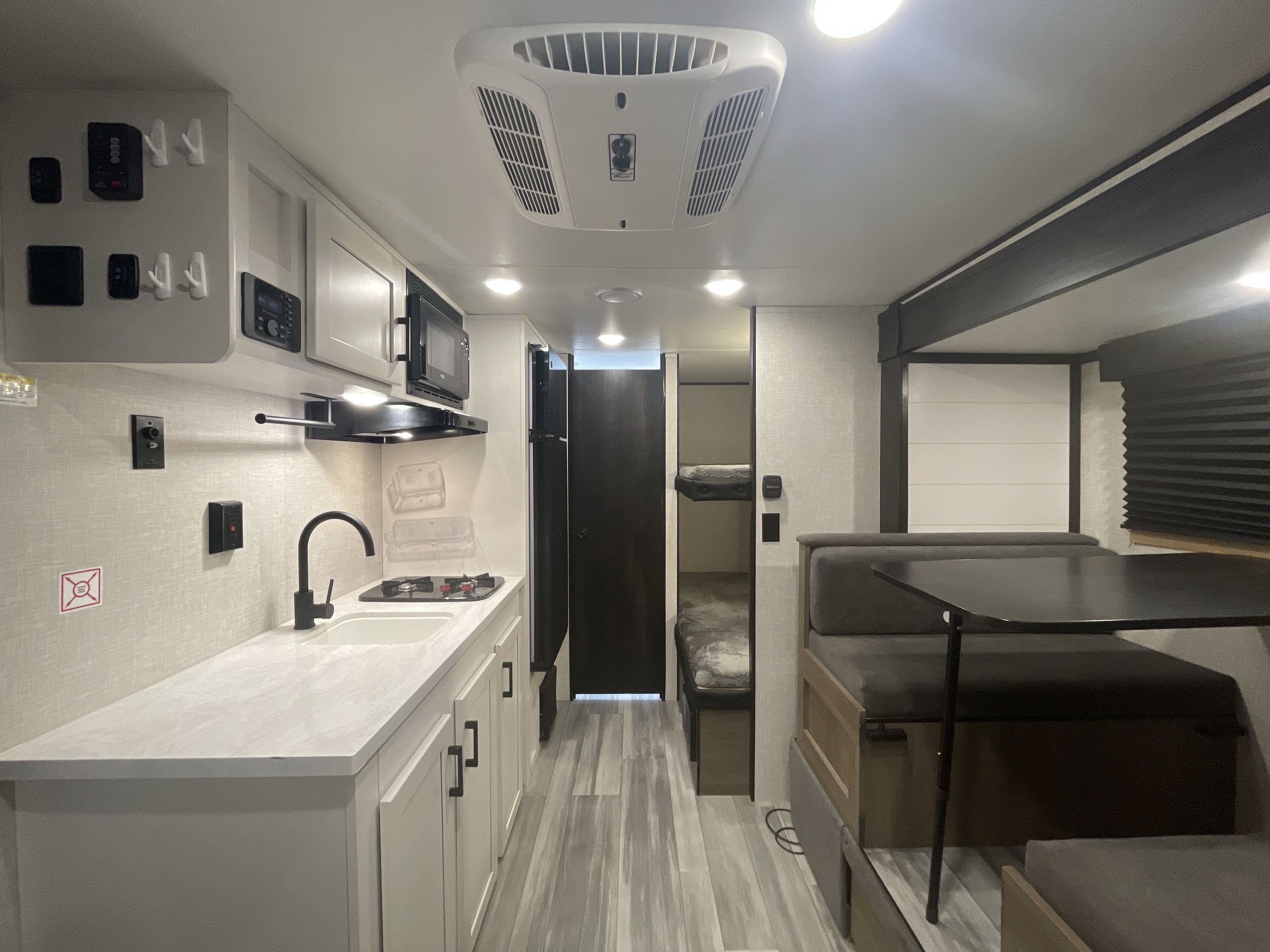 2024 Jayco JAY FLIGHT SLX BAJA 184BS BAJA EDITION in meridian ID
