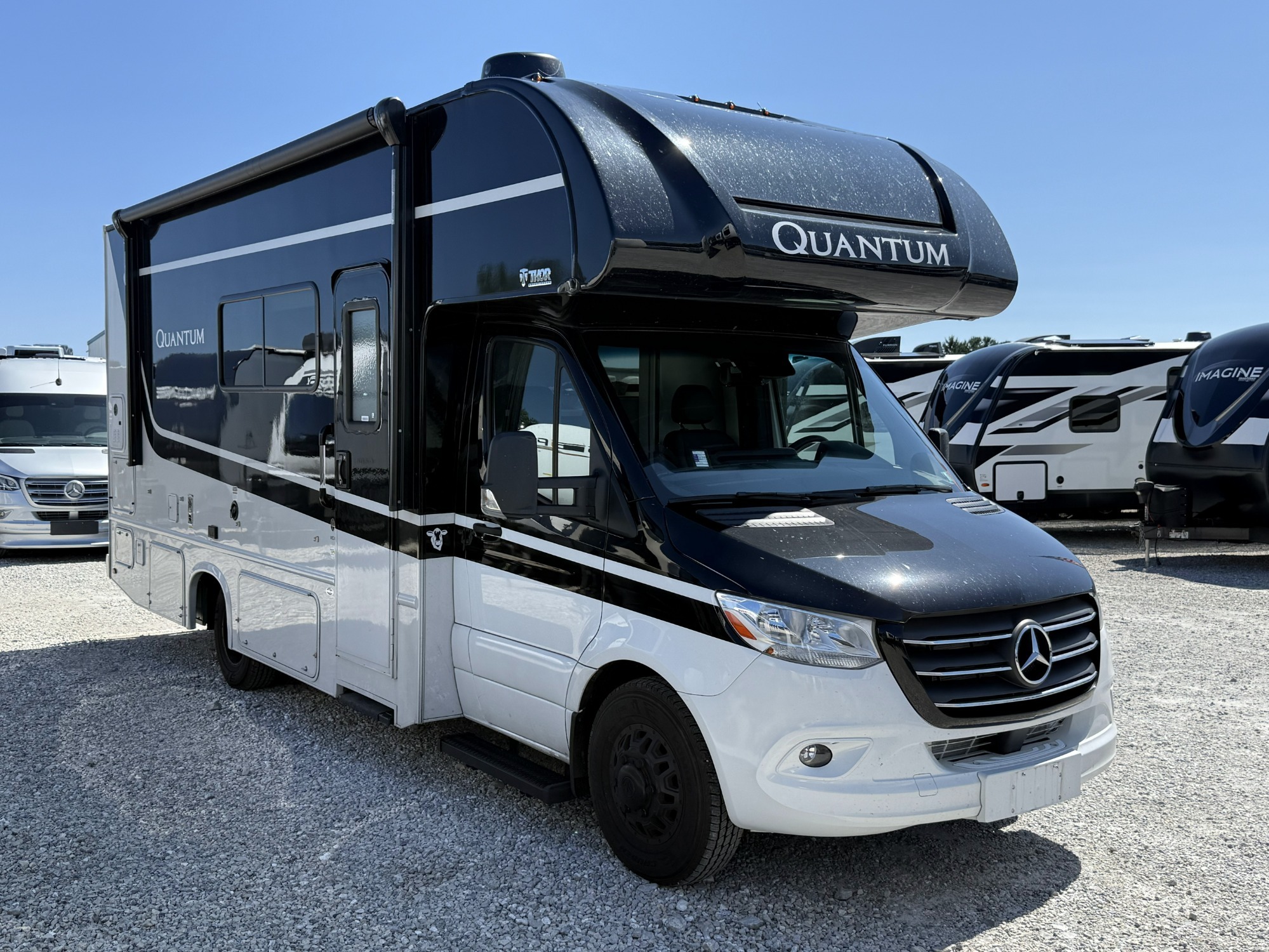 2025 Thor QUANTUM MB24 RV
