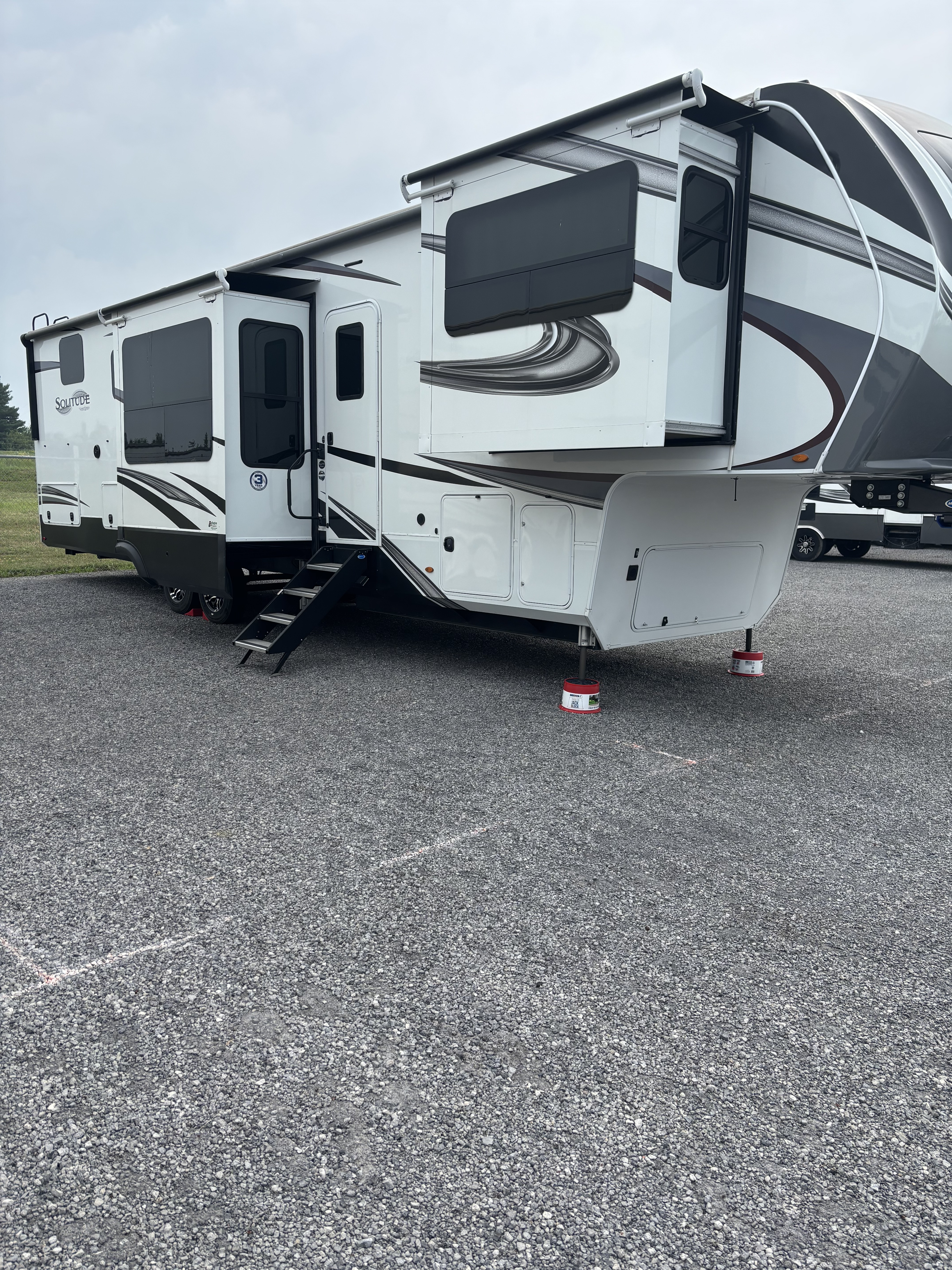 2021 Grand Design SOLITUDE 380FL RV
