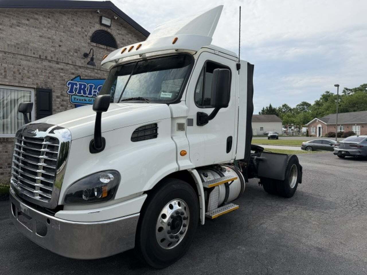 2017 FREIGHTLINER CASCADIA 113 in New Castle, DE