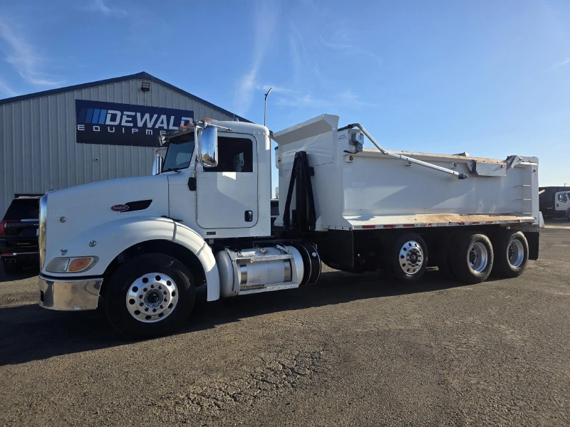 2011 PETERBILT 384