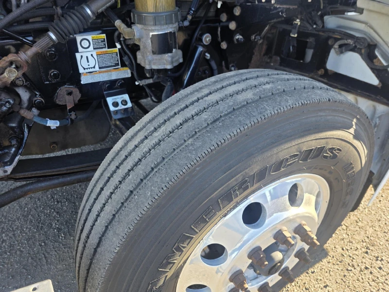 2011 PETERBILT 384