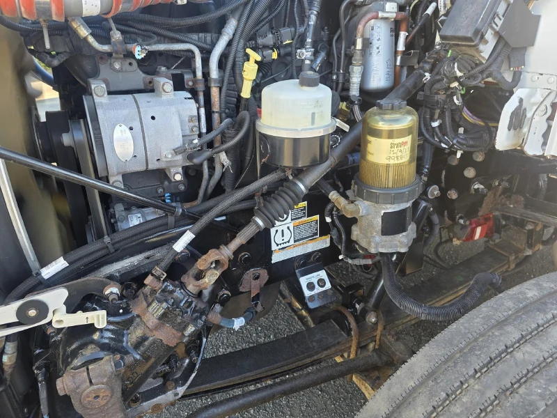 2011 PETERBILT 384