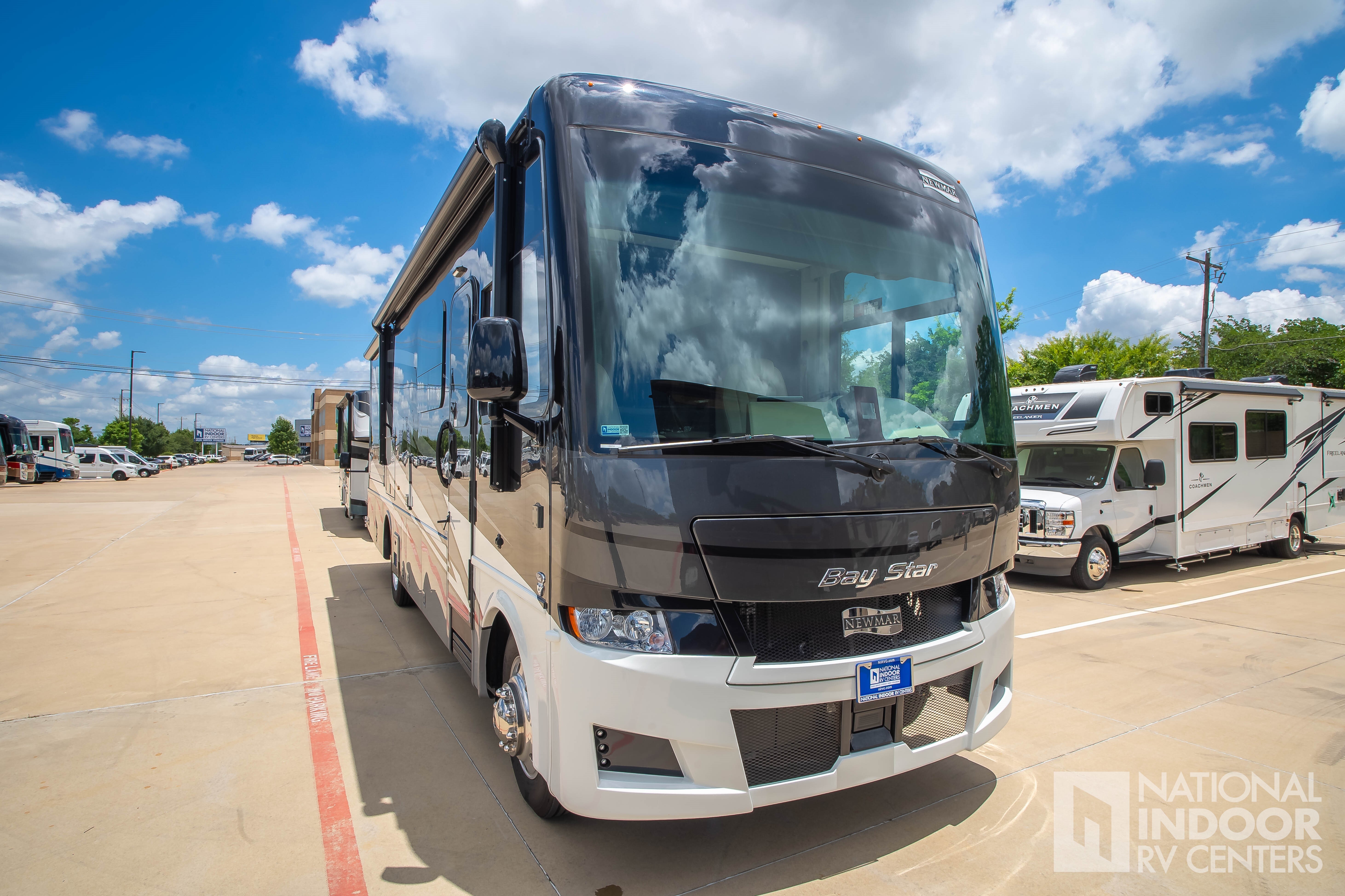 2027 Newmar Bay Star 3114 RV