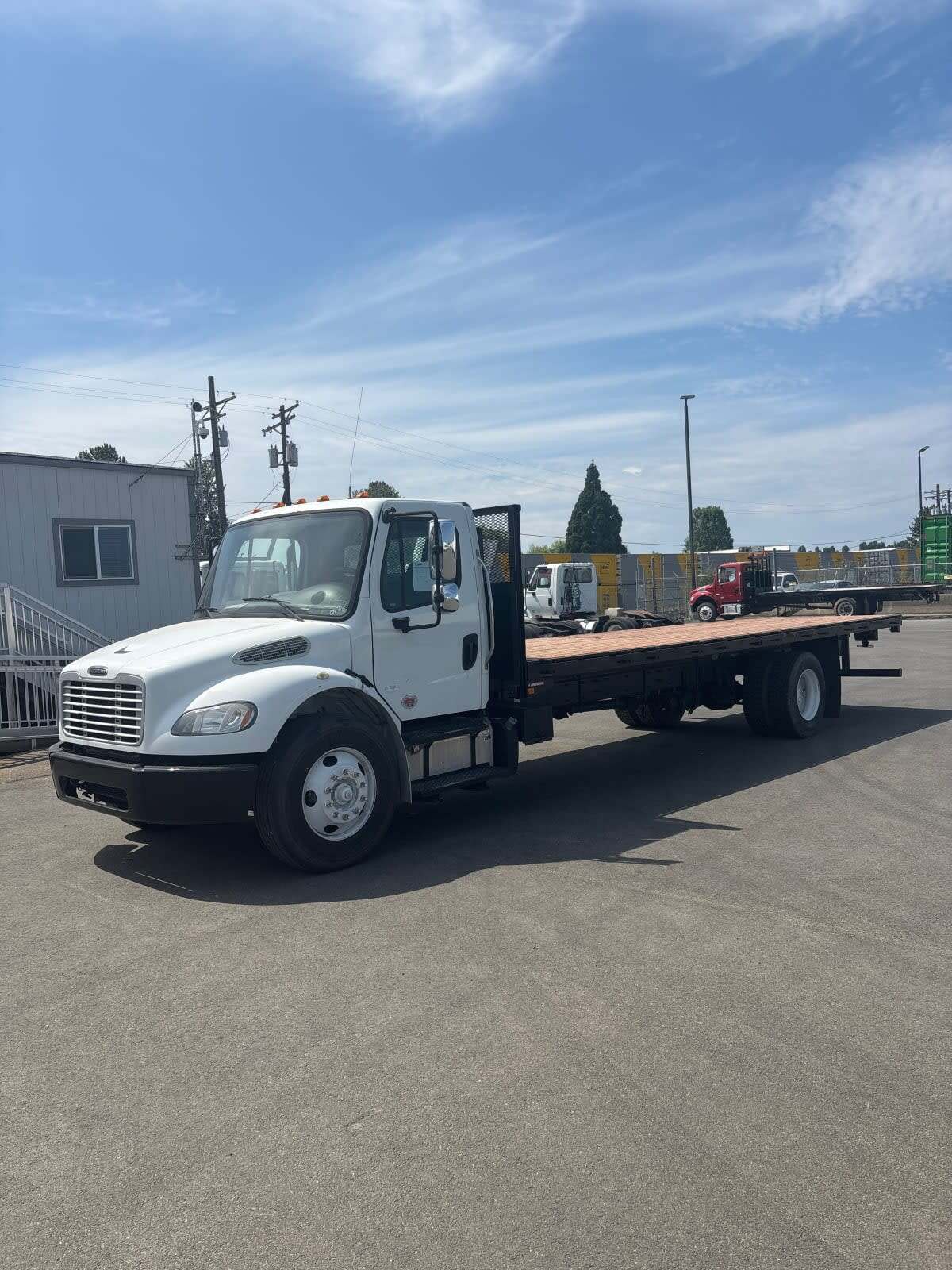 2017 FREIGHTLINER BUSINESS CLASS M2 106 in Tacoma, WA