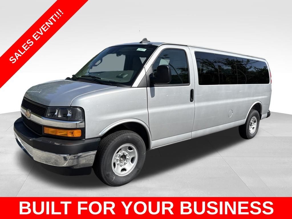 2026 CHEVROLET Express 3500 in Monroeville, PA