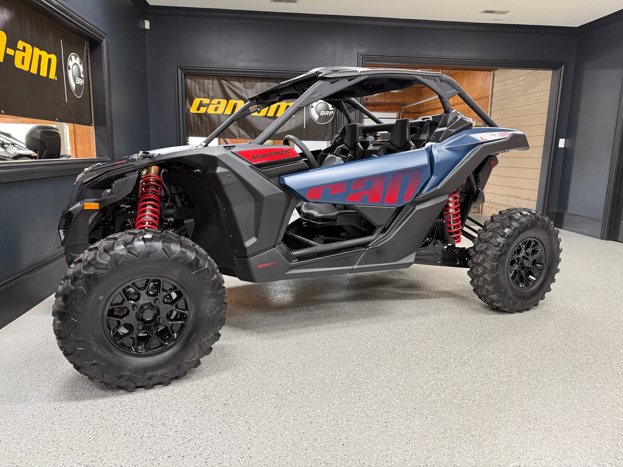 2026 Can-Am Maverick X3 RS TURBO RR in iron station NC