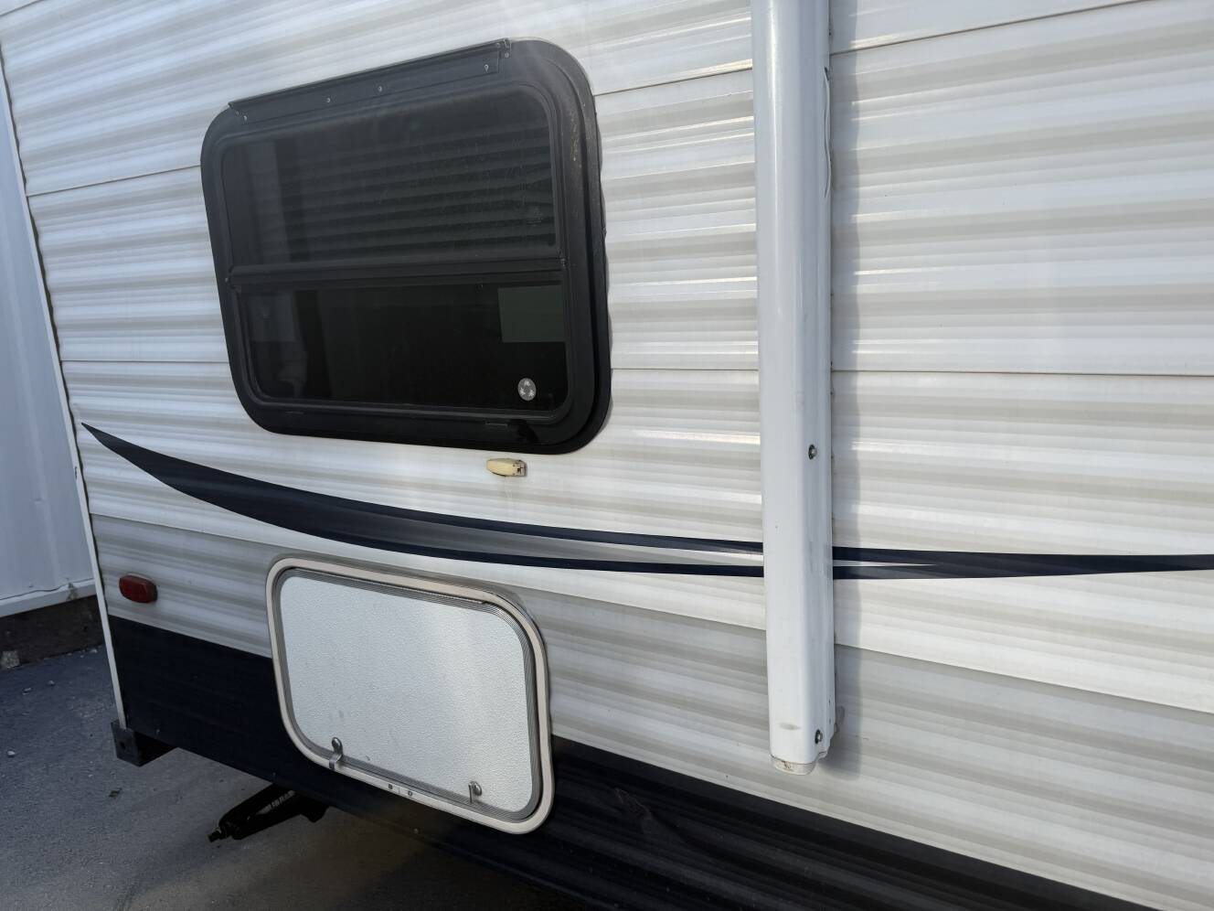 A photo of this 2013 Prime Time AVENGER 26BH